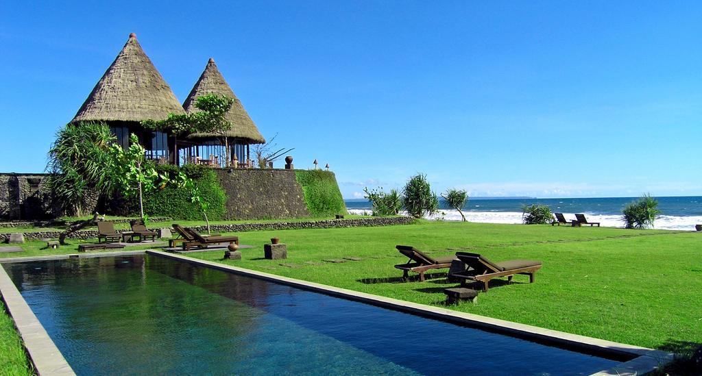Wakagangga Hotel Selemadeg Exterior foto